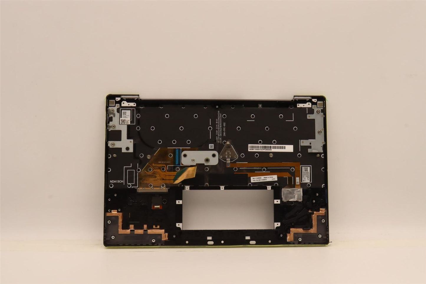 Lenovo ThinkPad Z13 Gen 1 Keyboard Palmrest Top Cover Hungarian Black 5M11H94973