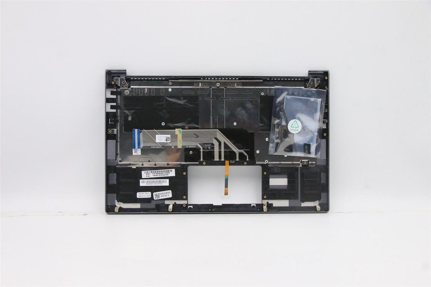 Lenovo Upper Case ASM_IT Q82A2 GY 5CB0Z32113