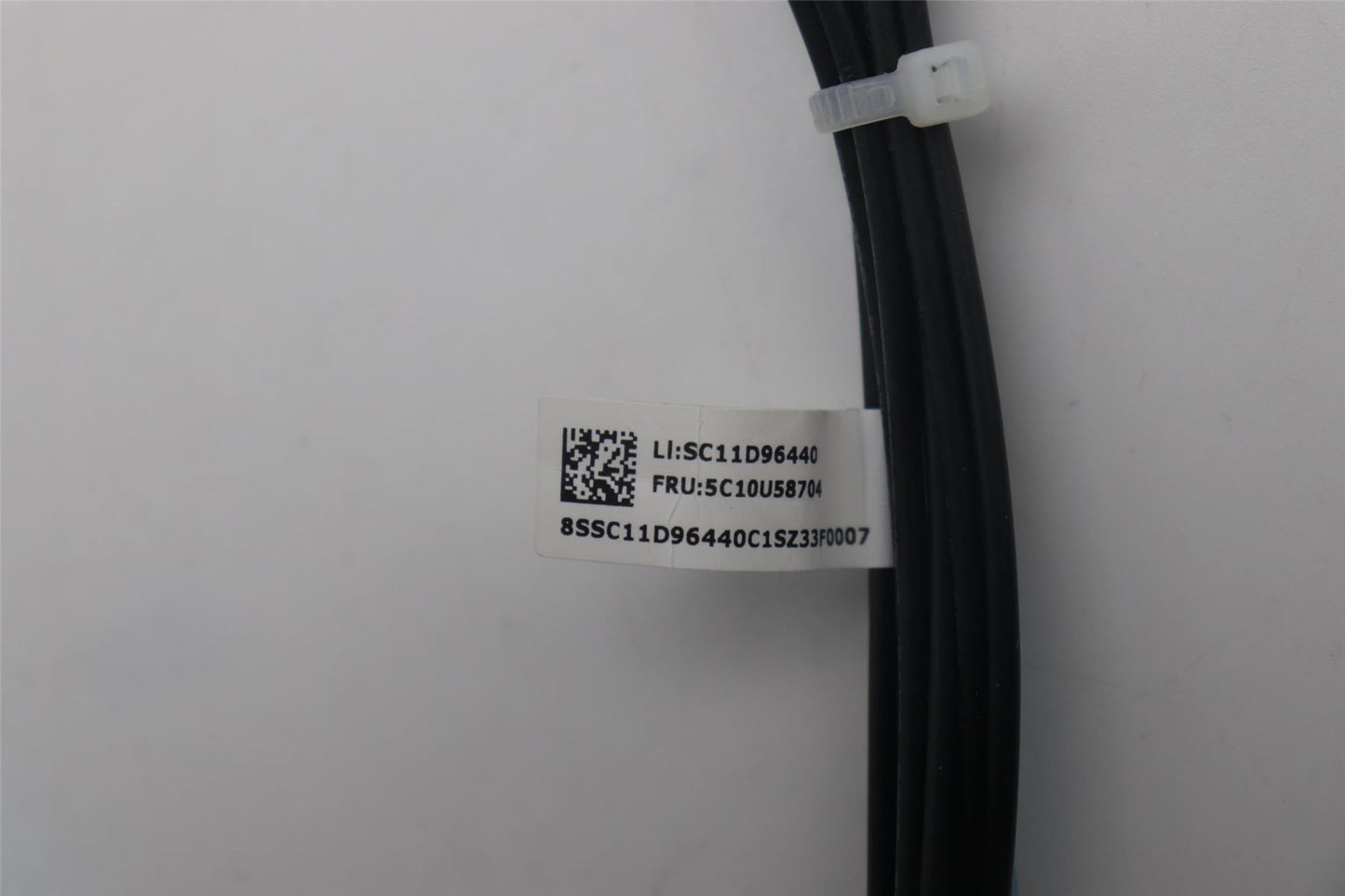 Lenovo Fru,Broadcom SATA 3-drop cable 5C10U58704