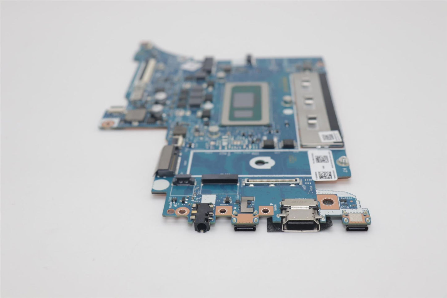 Lenovo C83FWWIN CORE7 150U 16G L WT RM 5B21M72052