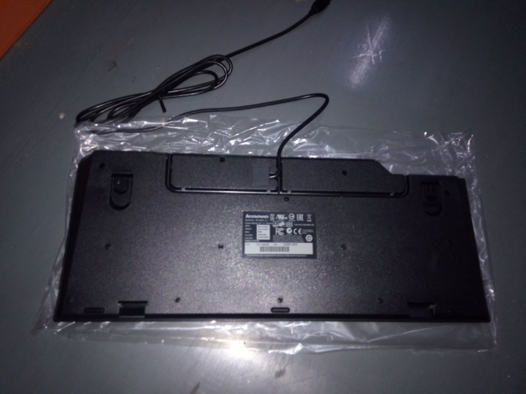 Lenovo ThinkStation E31 M82 M92 M92p E32 P900 USB Wired Keyboard Black 00XH545