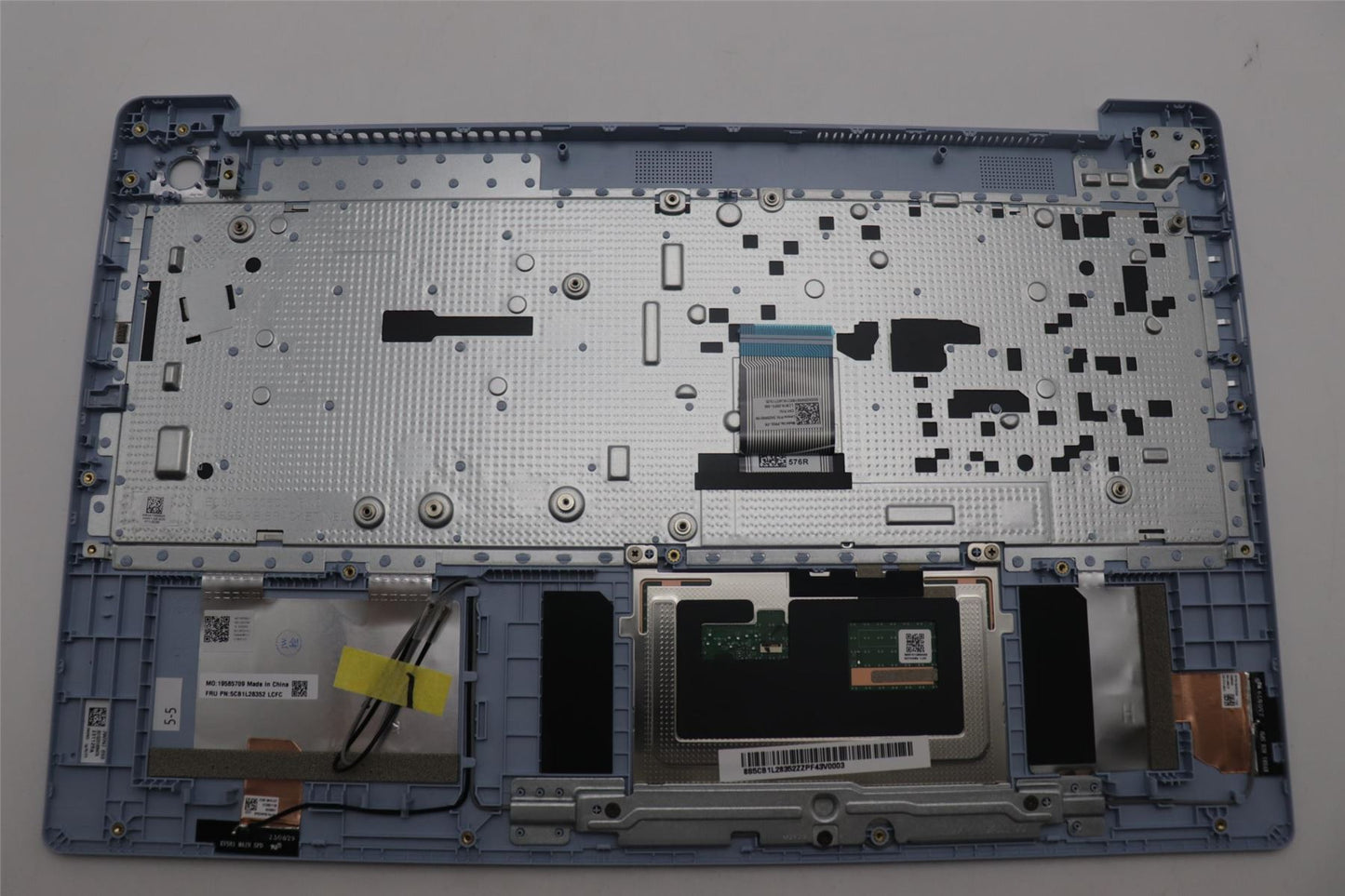 Lenovo Upper Case ASM_FRA L82XQ FBFP NBL 5CB1L28352