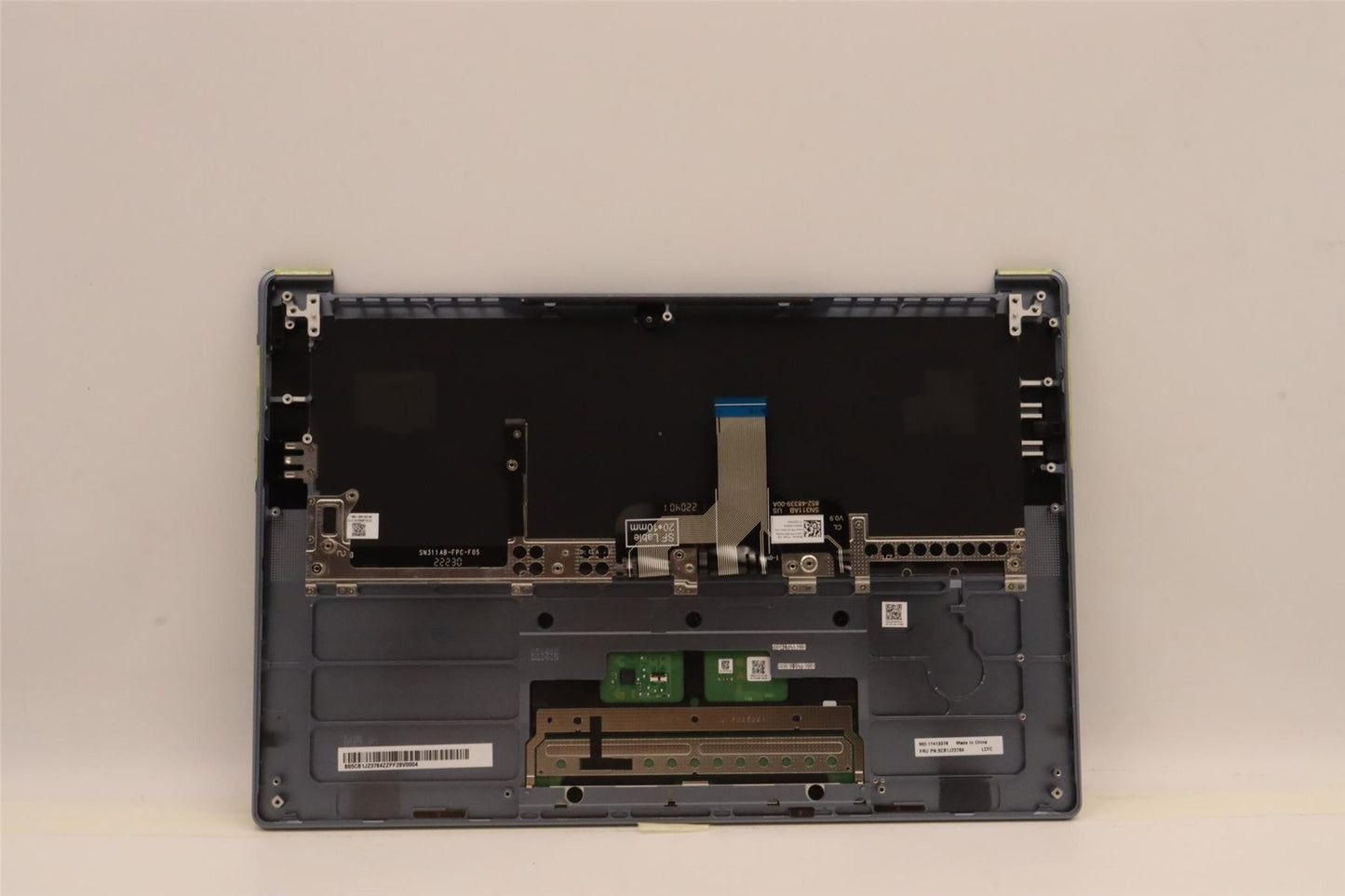 Lenovo Yoga 7 14IAH7 Palmrest Cover Touchpad Keyboard US Euro 5CB1J23784