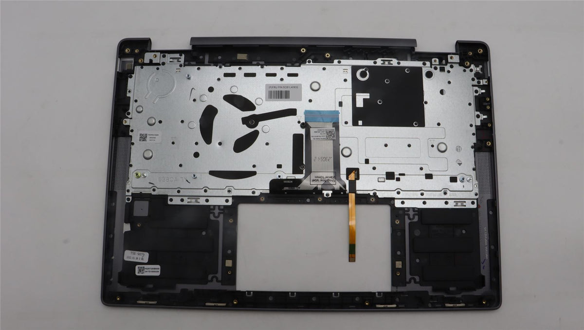 Lenovo Upper Case ASM_SPA H 82YL NFP STGY 5CB1L40832