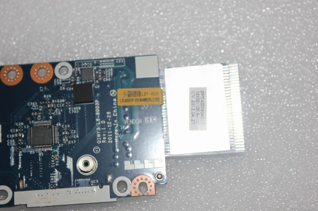 Lenovo QAWYA USB3.0 W/Cable Audio I/O USB 3.0 Board 90000538