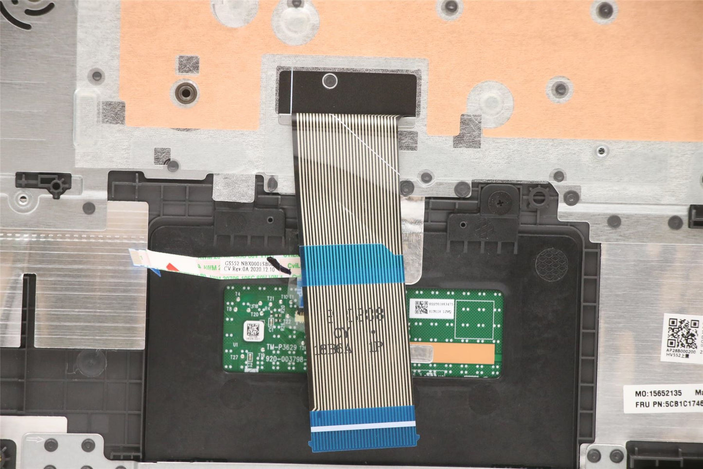 Lenovo Upper Case ASM_EURO ENG L82NBIGDIS 5CB1C17468