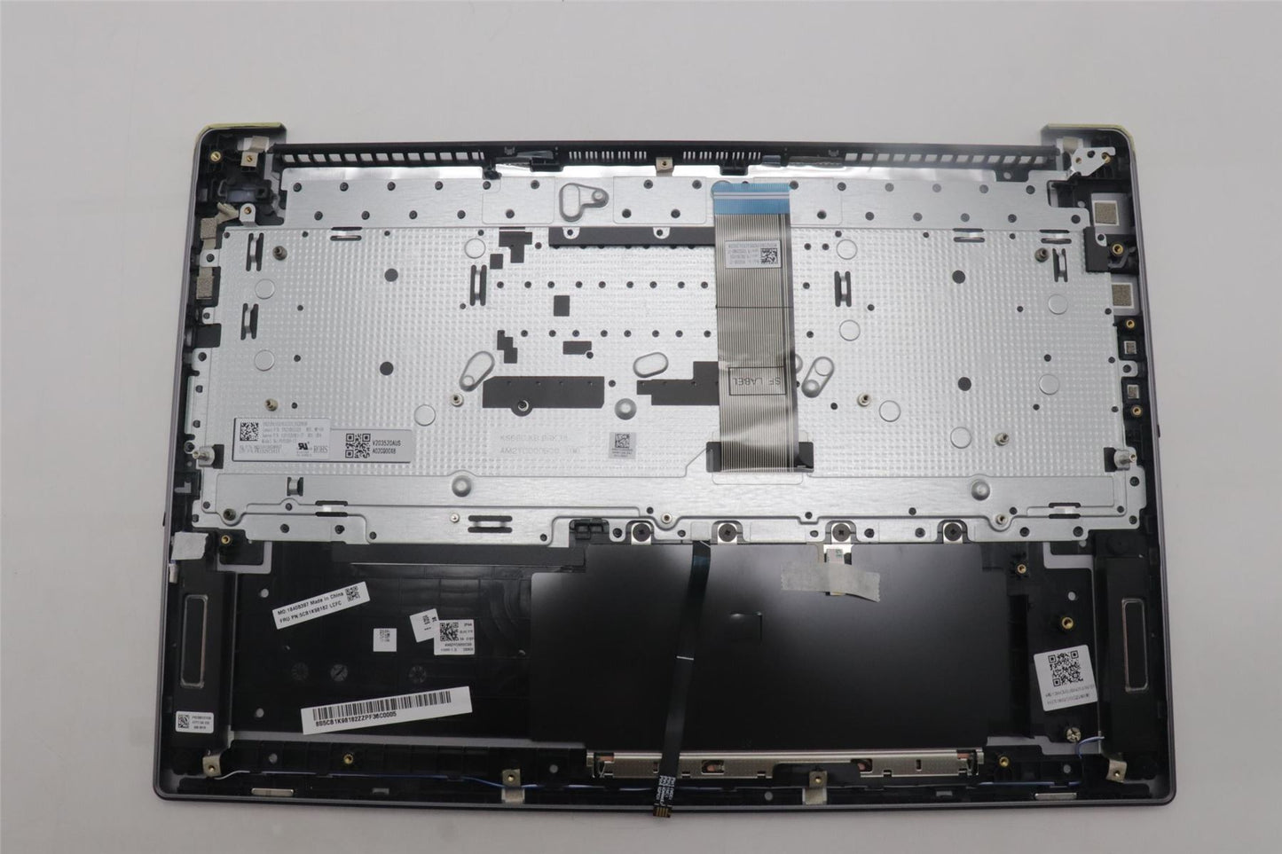 Lenovo IdeaPad 5 16ARP8 Palmrest Cover Touchpad Keyboard Italian 5CB1K98182