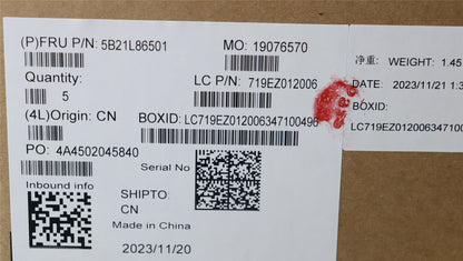 Lenovo L83D4WINULT7_155H_UMA32GLCDRM 5B21L86501