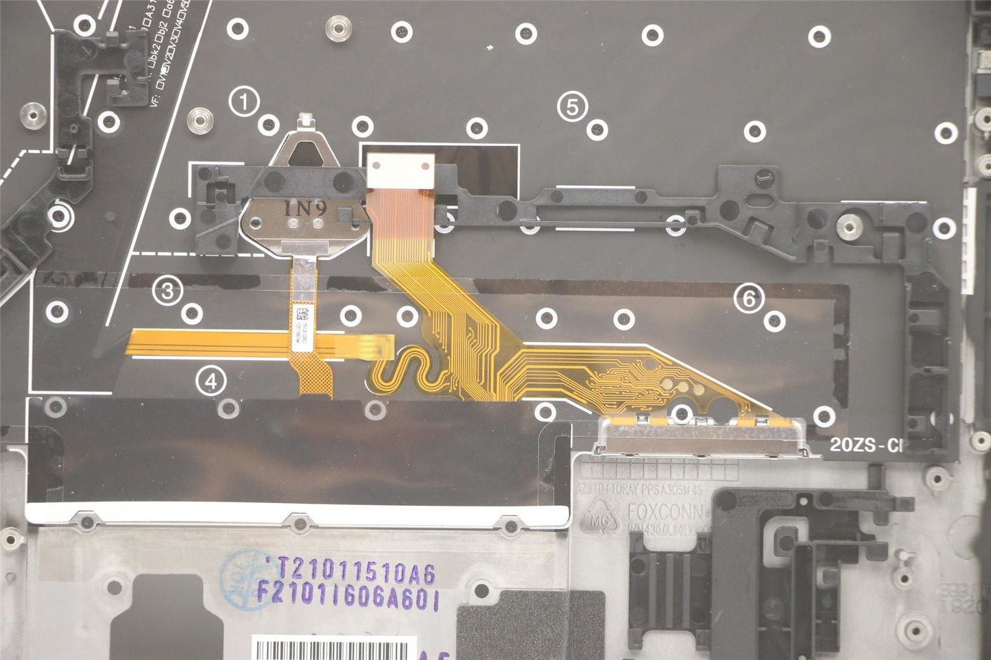 Lenovo MECH_ASM GRP,KBD,BZL,RUS,WL,BK,CHY 5M11B38335