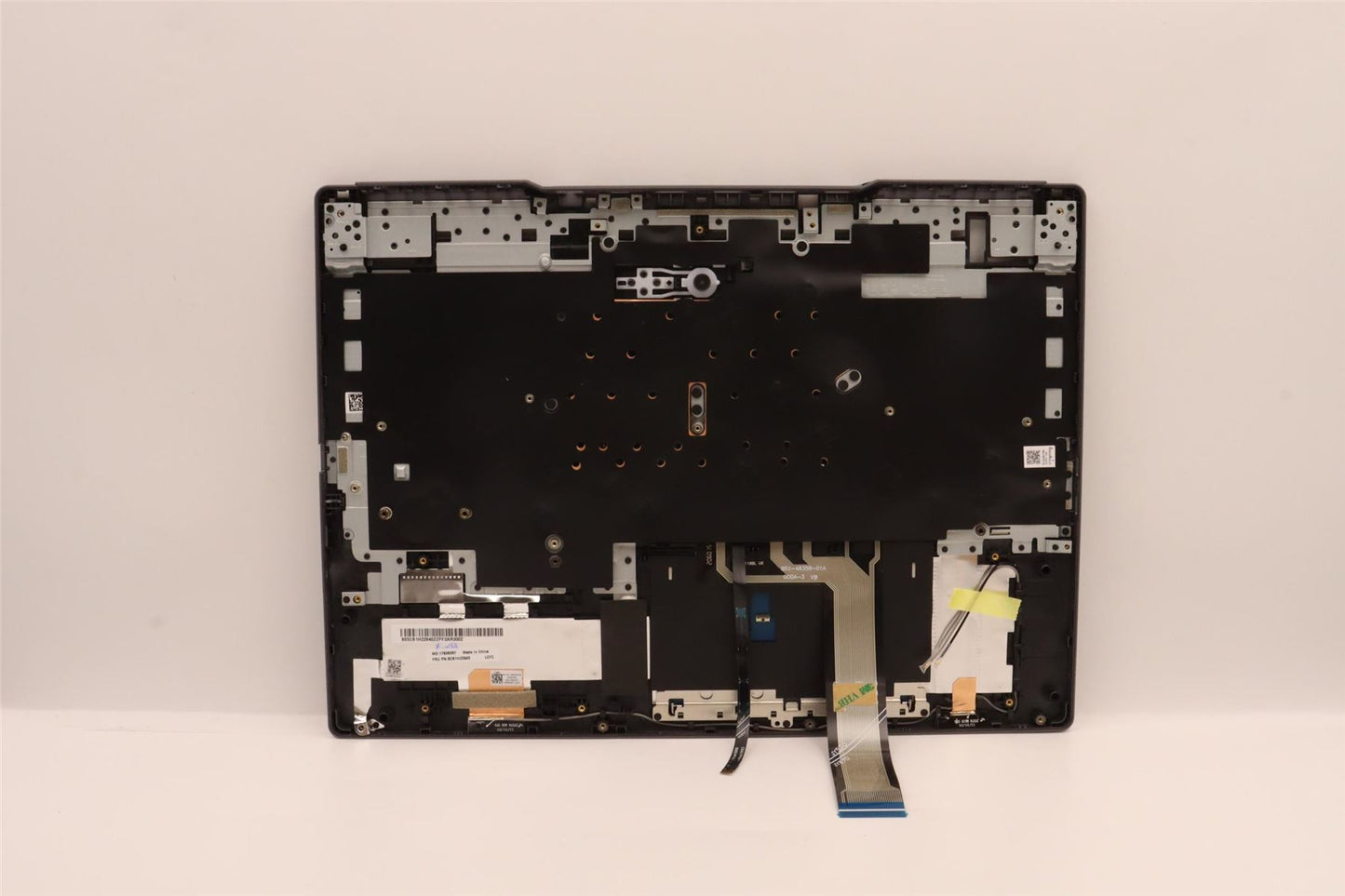 Lenovo 5 15IAH7 Palmrest Cover Touchpad Keyboard Slovenian Storm Grey 5CB1H22940