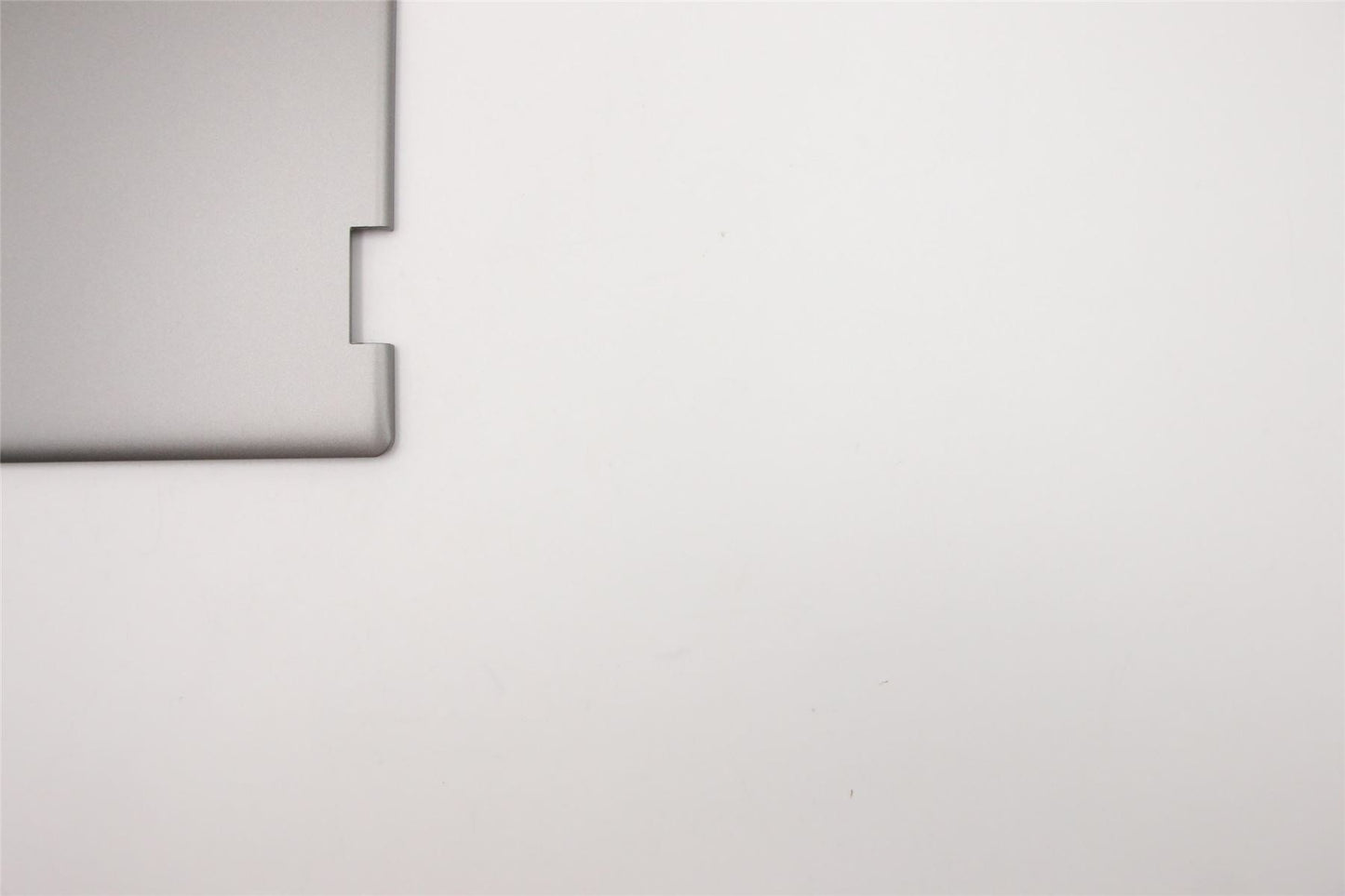 Lenovo LCD Cover C 81CA MGR W/LOGO 5CB0Q93195