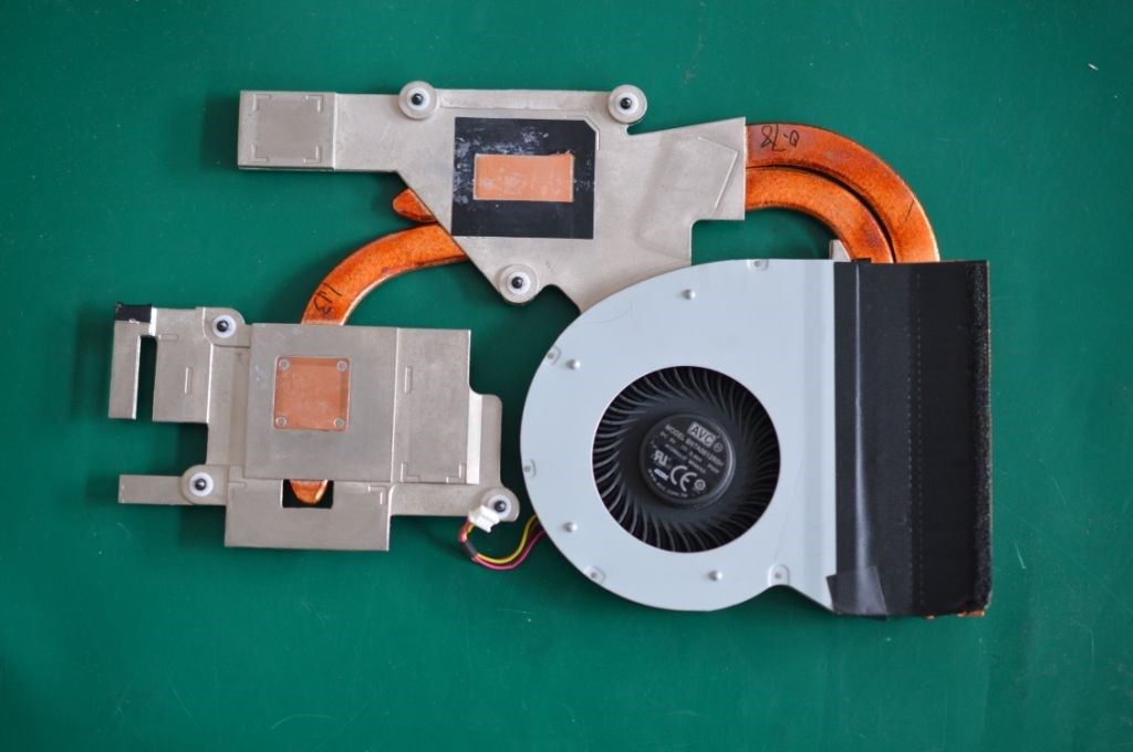 Lenovo IdeaPad Y510P Thermal Heatsink Cooling Fan 90202747