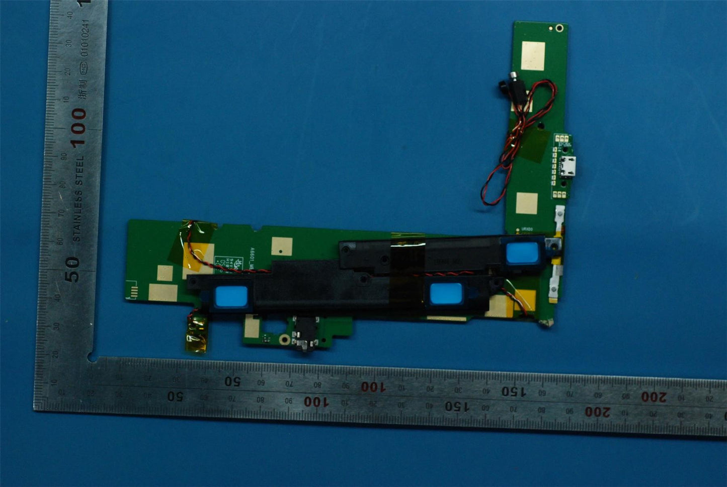 Lenovo A10-70 Tablet (A7600, A7600-F, A7600-H) Motherboard Mainboard 5B28C02039