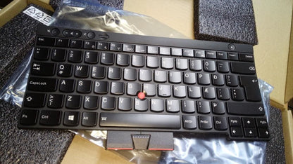 Lenovo FRU CS12 B/L KBD ICE CHY Icelandic Keyboard 04X1256