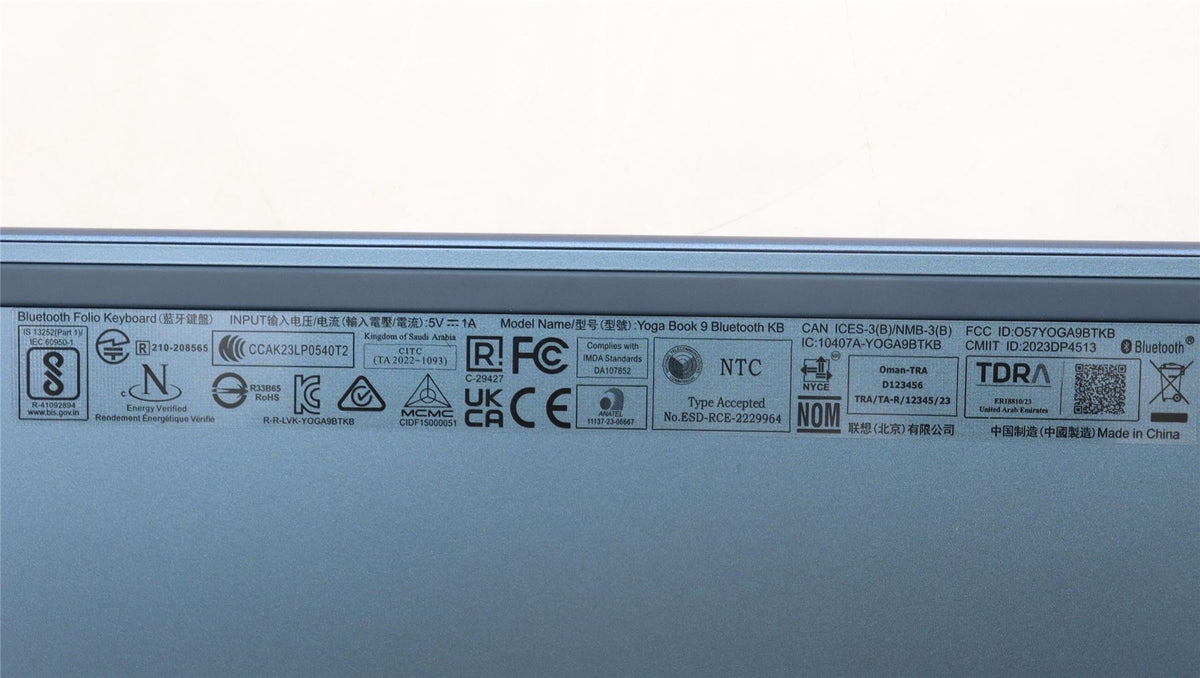 Lenovo COVER L82YQ Assy JPN Japanese Keyboard 5CB1L72127