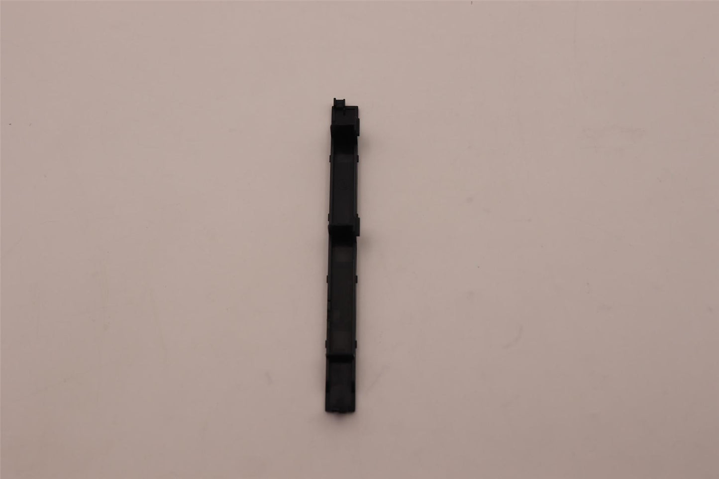 Lenovo NON_ODD_BEZEL_M9M8 5M20U50989