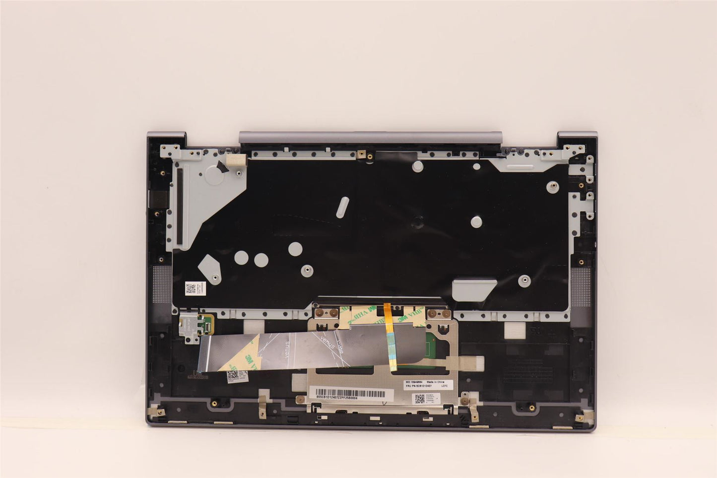 Lenovo Upper Case ASM_SPA L82N7 SG 5CB1D12407