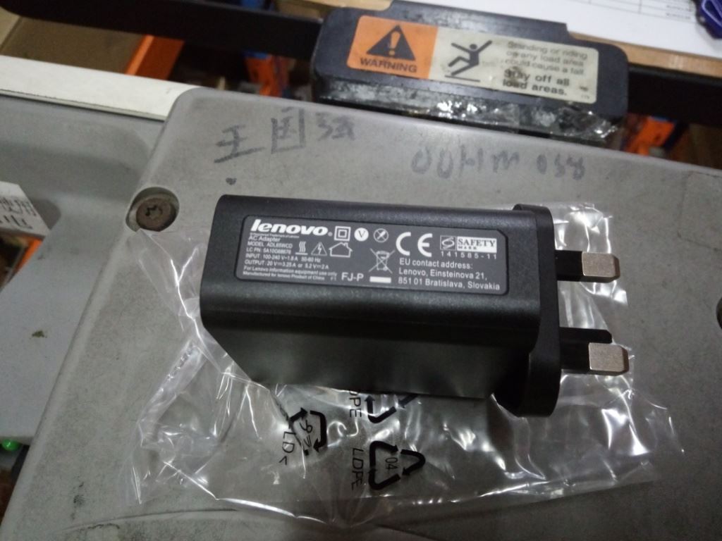 Lenovo Yoga 3-1470 Power Supply Charger 20V 3.25A 65W 5A10G68676 5A10G68683