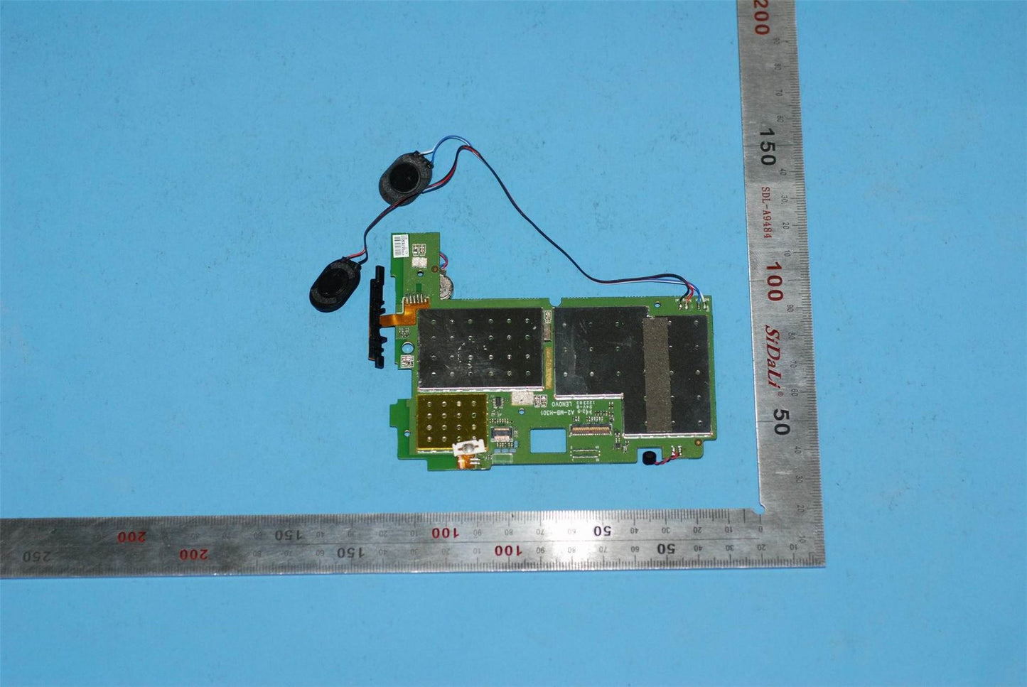 Lenovo A2107 3G+1GDDR2+16G MB ASSY for Europe 90000559