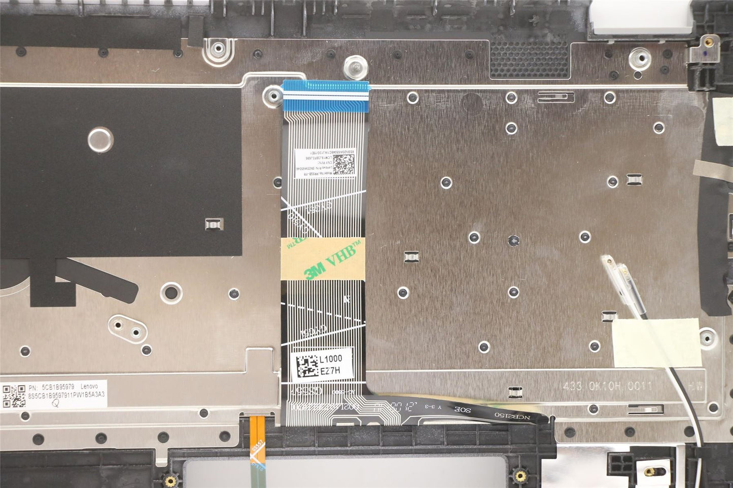 Lenovo IdeaPad 5 15ALC05 Keyboard Palmrest Top Cover French Grey 5CB1B95979