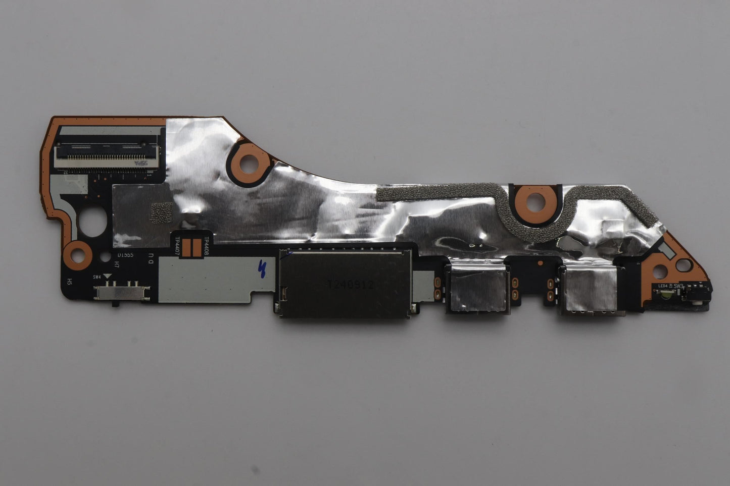 Lenovo CARDPOP L 83L0 IO/B MAIN I/O Board 5C50S25881