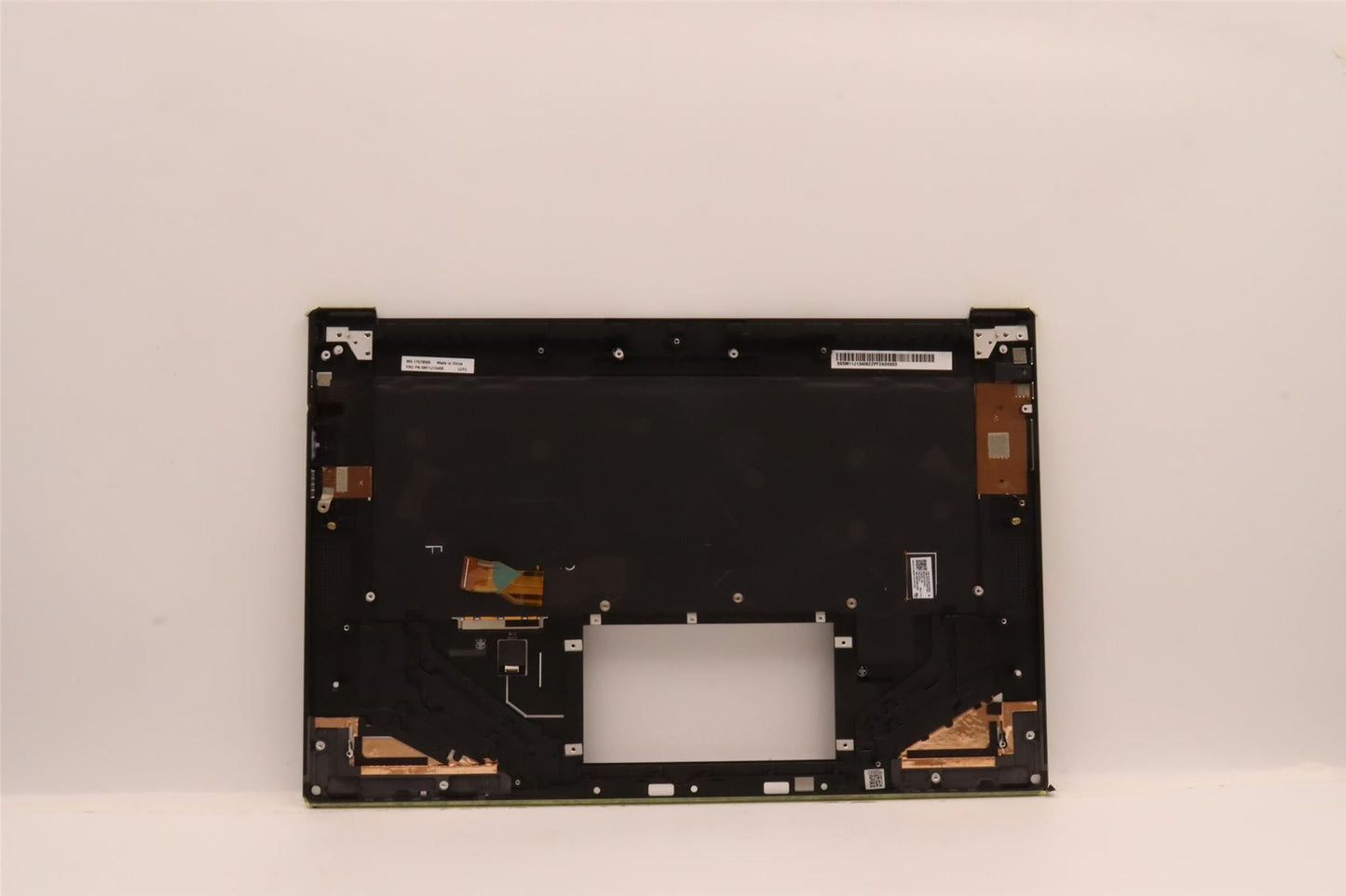 Lenovo ThinkPad Z16 Gen 1 Keyboard Palmrest Top Cover Slovenian Black 5M11J13408