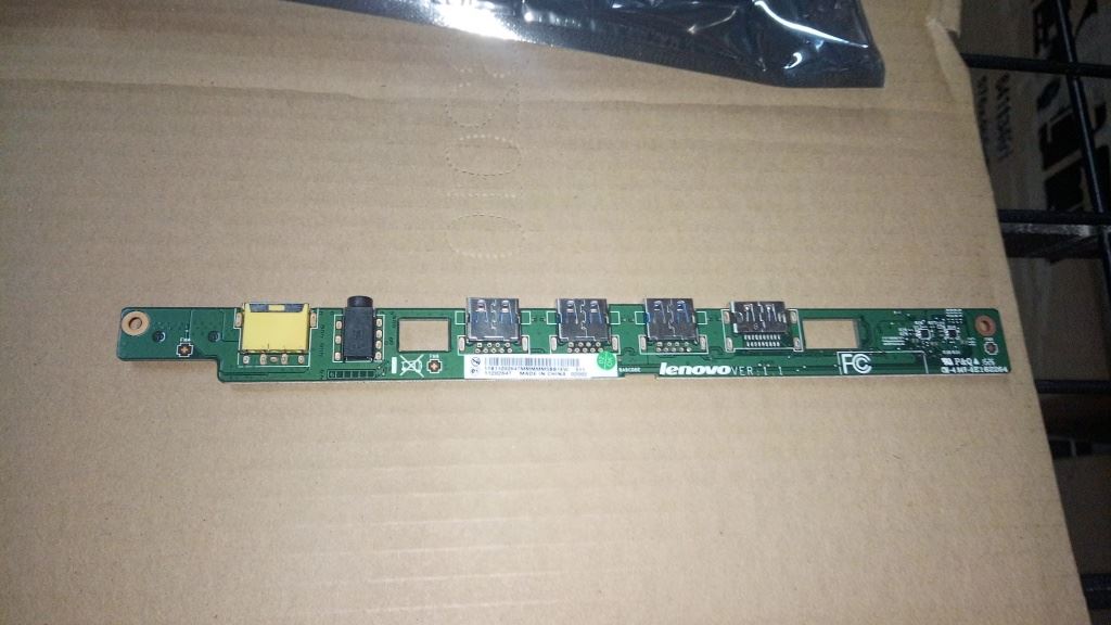 Lenovo MSI AlphaII MP I/O Board 11202647