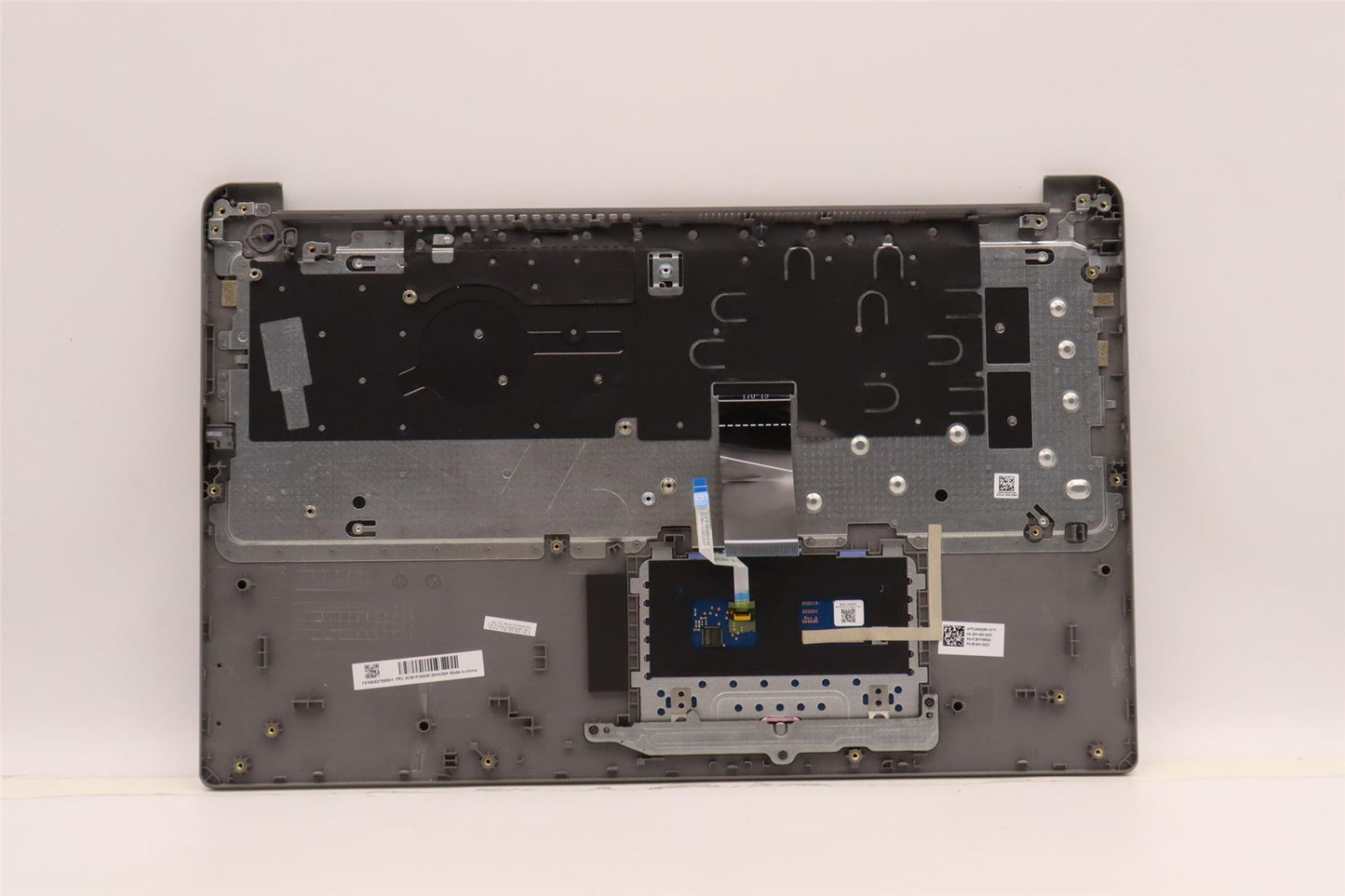 Lenovo UpperCaseASM_SLV C82R1 NFP CG 5CB1F36648