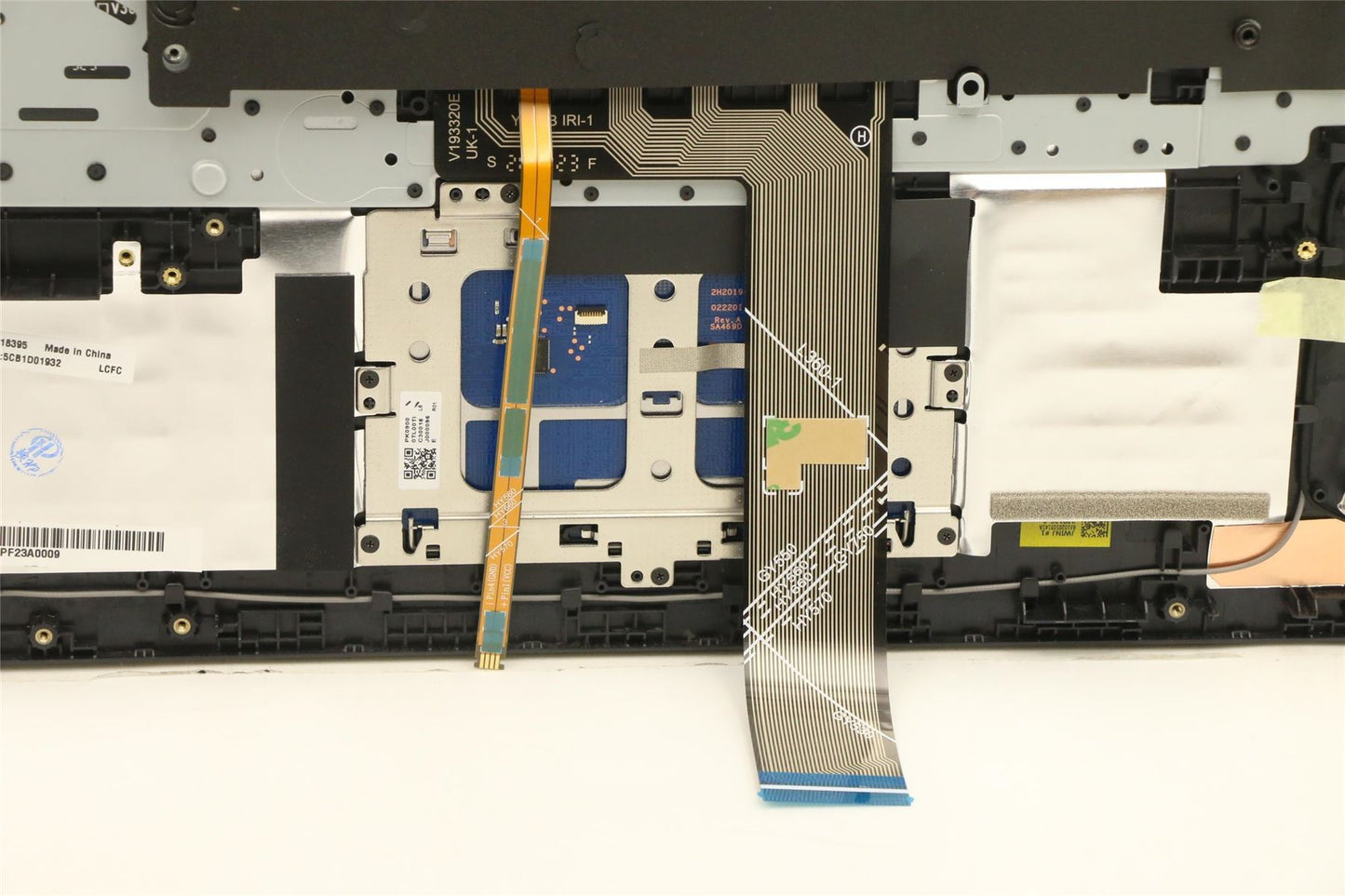 Lenovo Upper Case ASM_SWS L82K0 PHABU 5CB1D01932