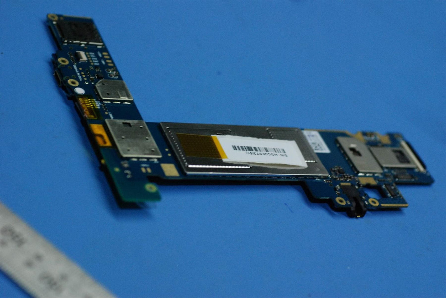 Lenovo TB3-X70F Plus MB_32G&*HQ31603711000 CS 5B28C07496
