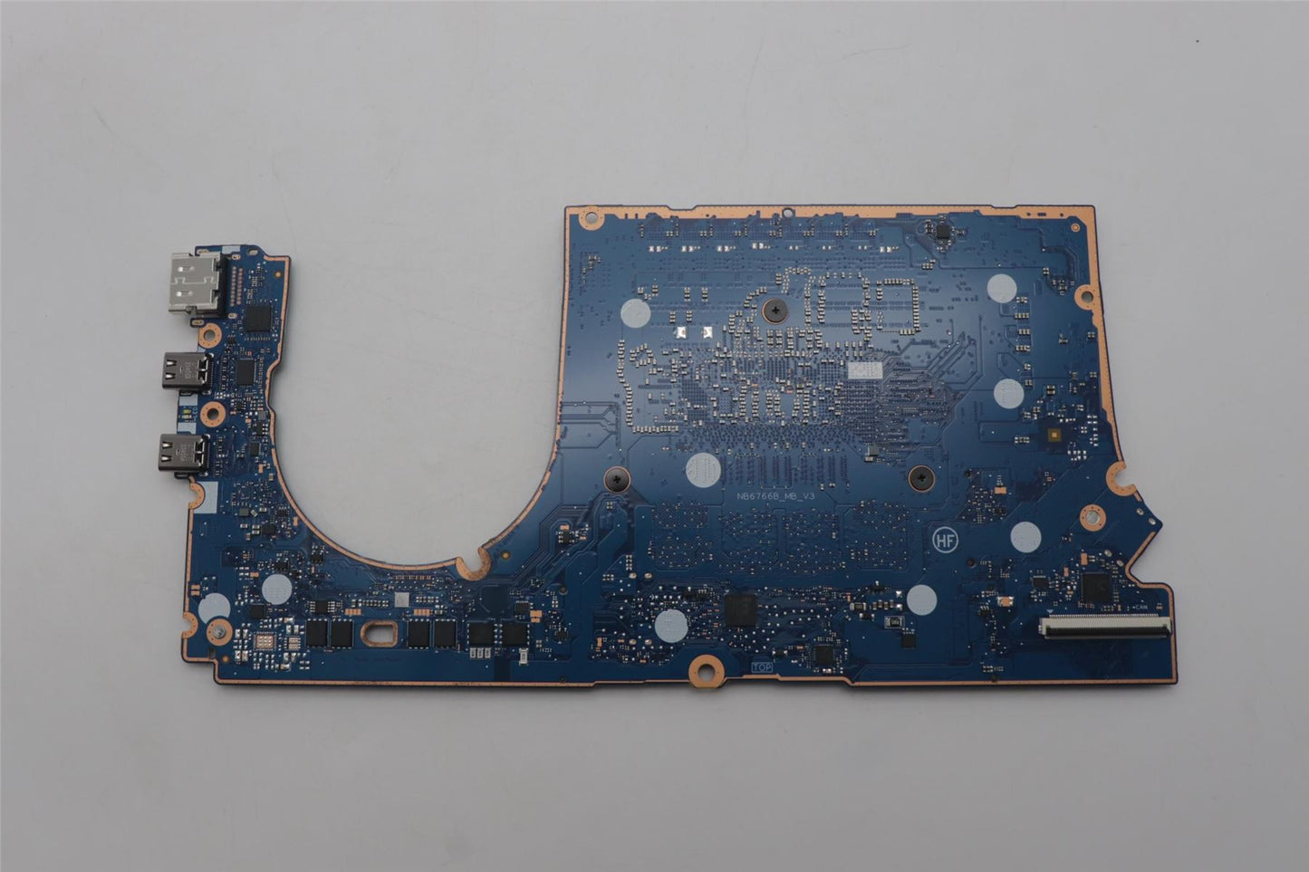Lenovo H83E2 ULT7 155H UMA 32G L NOKRM 5B21M03096