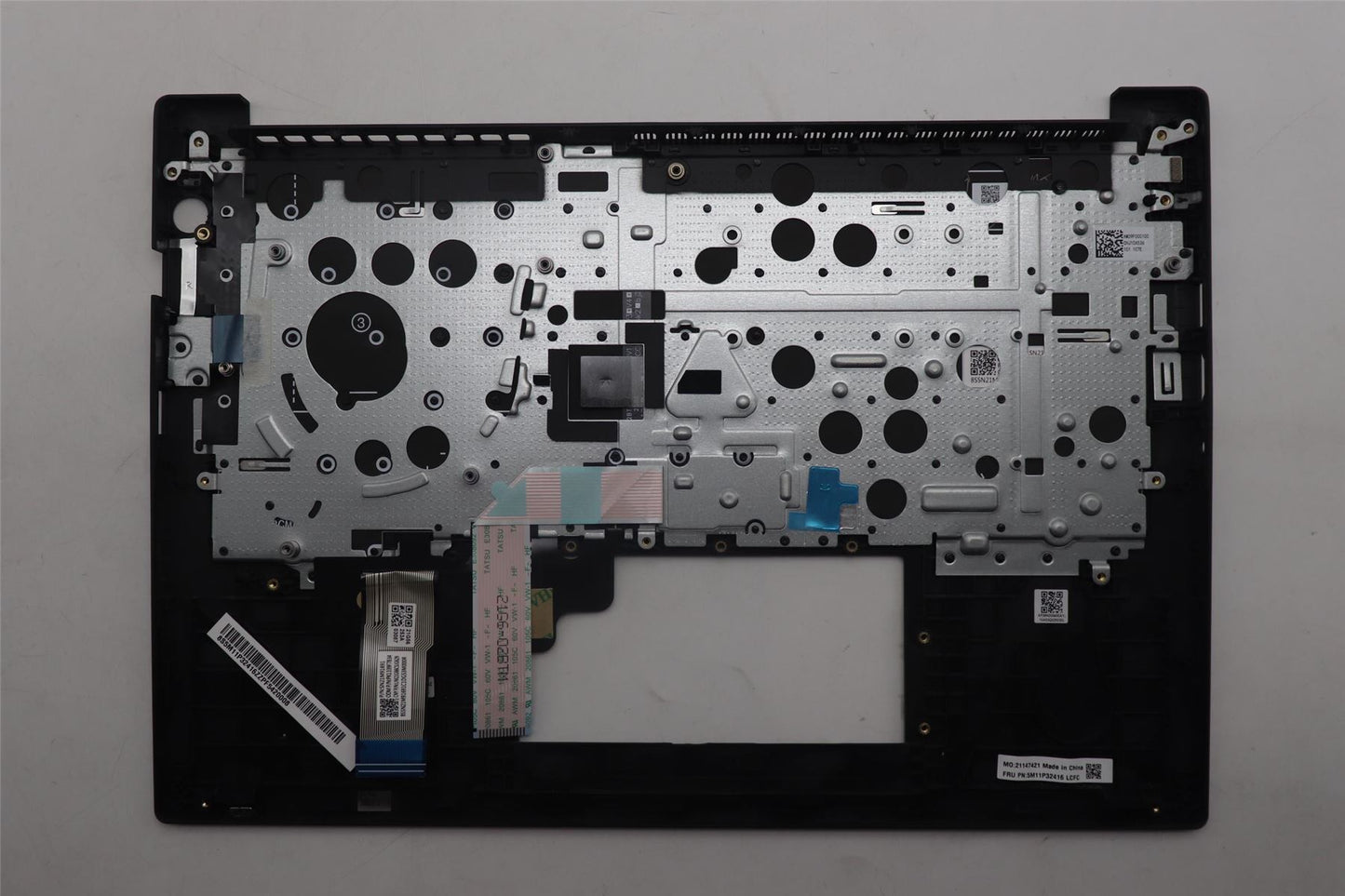 Lenovo MECH_ASM FRU CZE/SLK BL (TRI) UK BK 5M11P32422