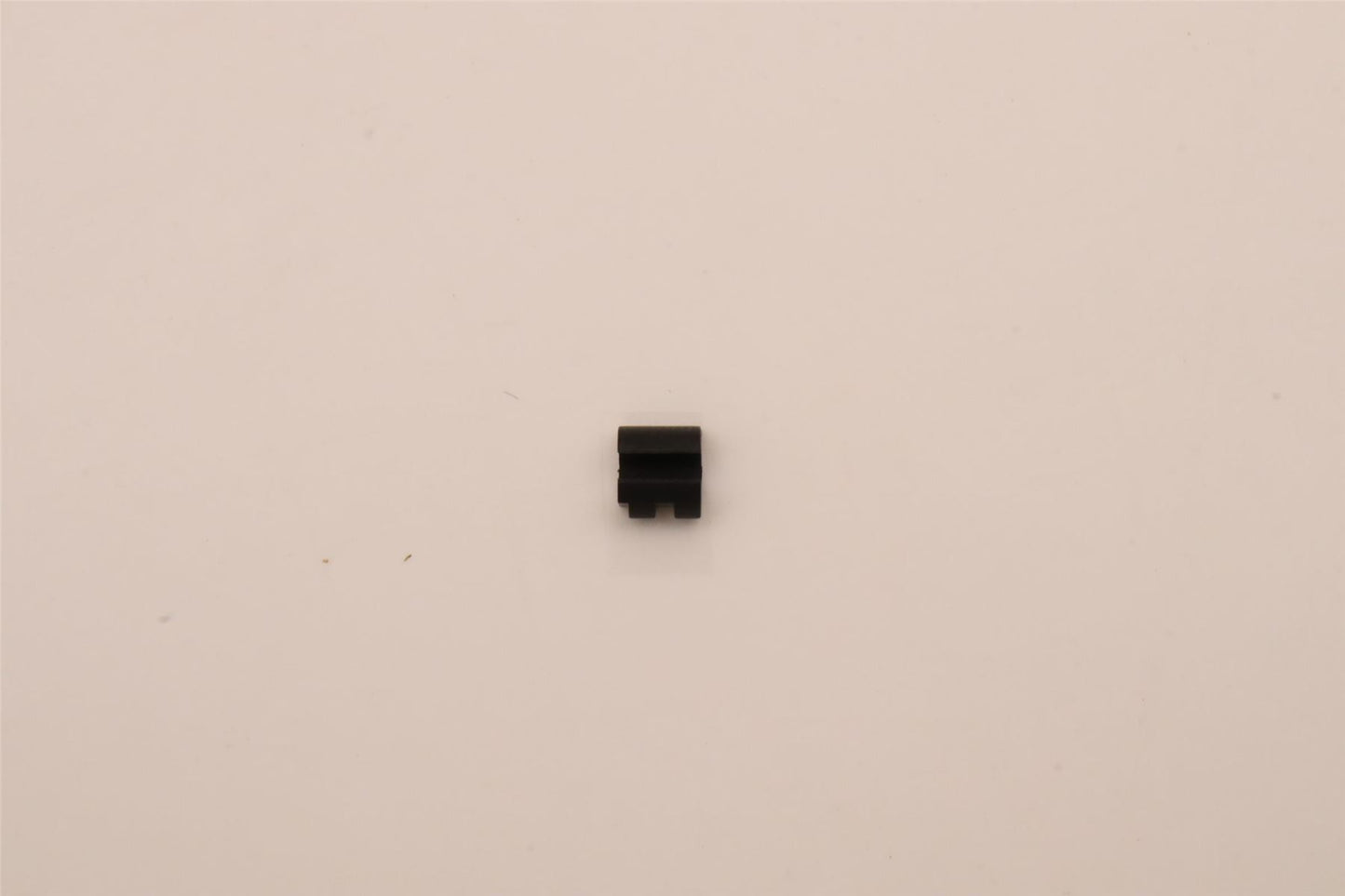 Lenovo RUBBER Rubber L 82V8 Hinge rubber 5R60S37232