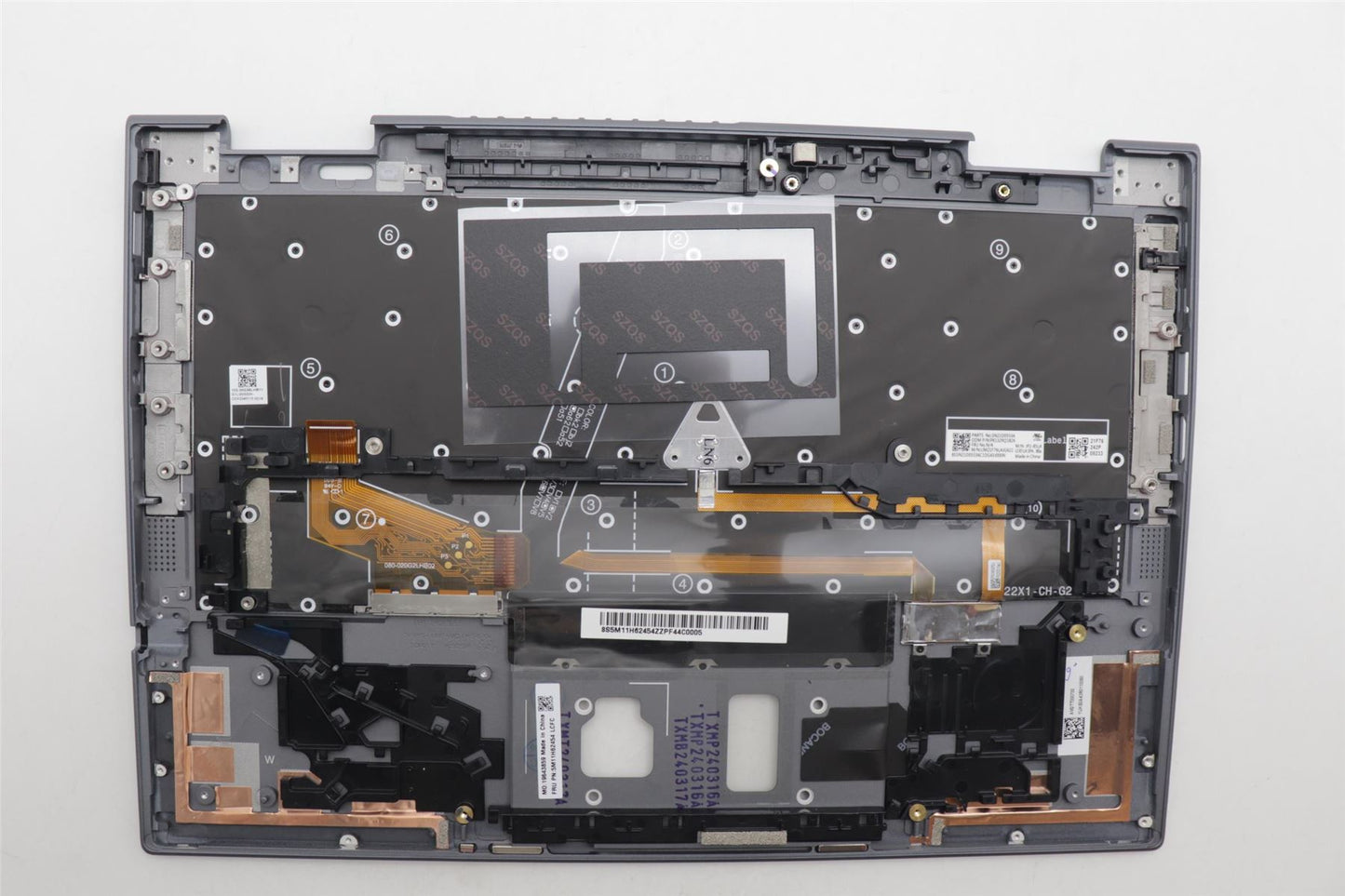 Lenovo ThinkPad X1 8th Gen Keyboard Palmrest Top Cover Latin Spanish 5M11H62454