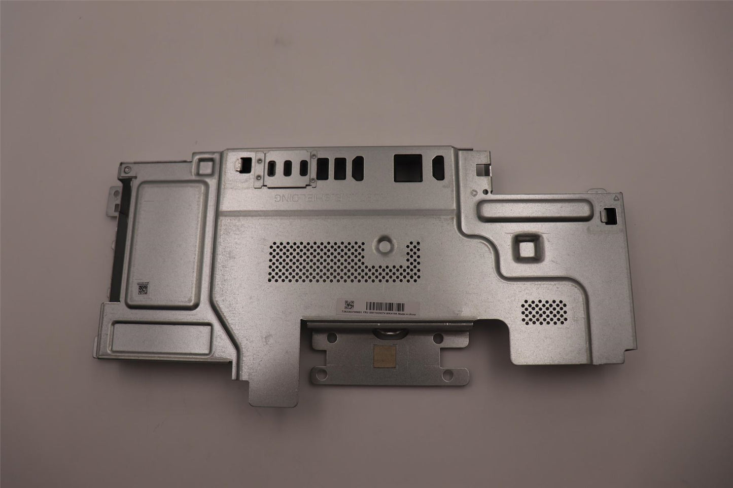 Lenovo MECH_ASM MB_Shielding_A570IAP 5M11H28374