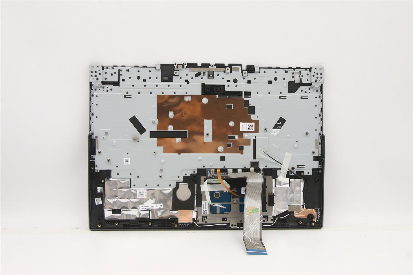 Lenovo Upper Case ASM_IT L82B5 NFPBL 5CB0Z27682