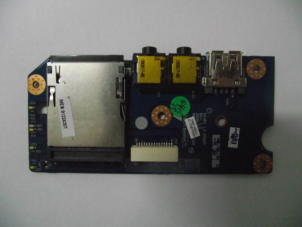 Lenovo NIUR1 Audio I/O Board 31039857
