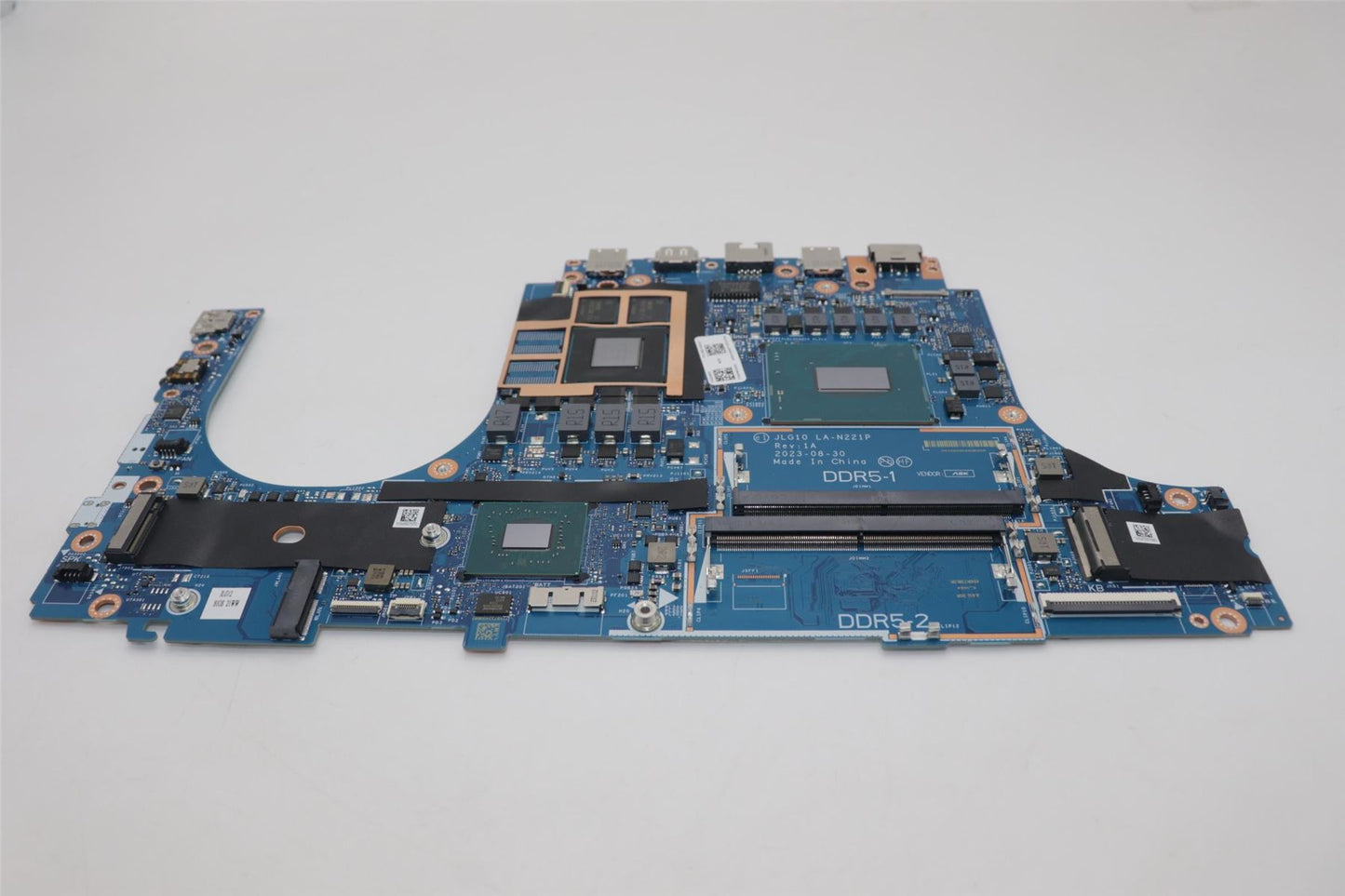 Lenovo C83GSI512450HX RTX20504G NOK RM 5B21M50047