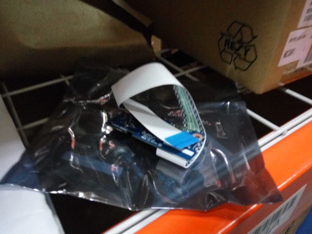 Lenovo QIQY6 w/ Cable N14P USB Board 90002737