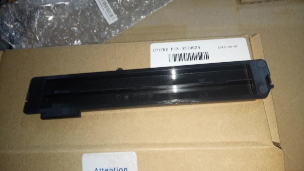 Lenovo COVER Bezel,ODD,black, Taipei 03T9624