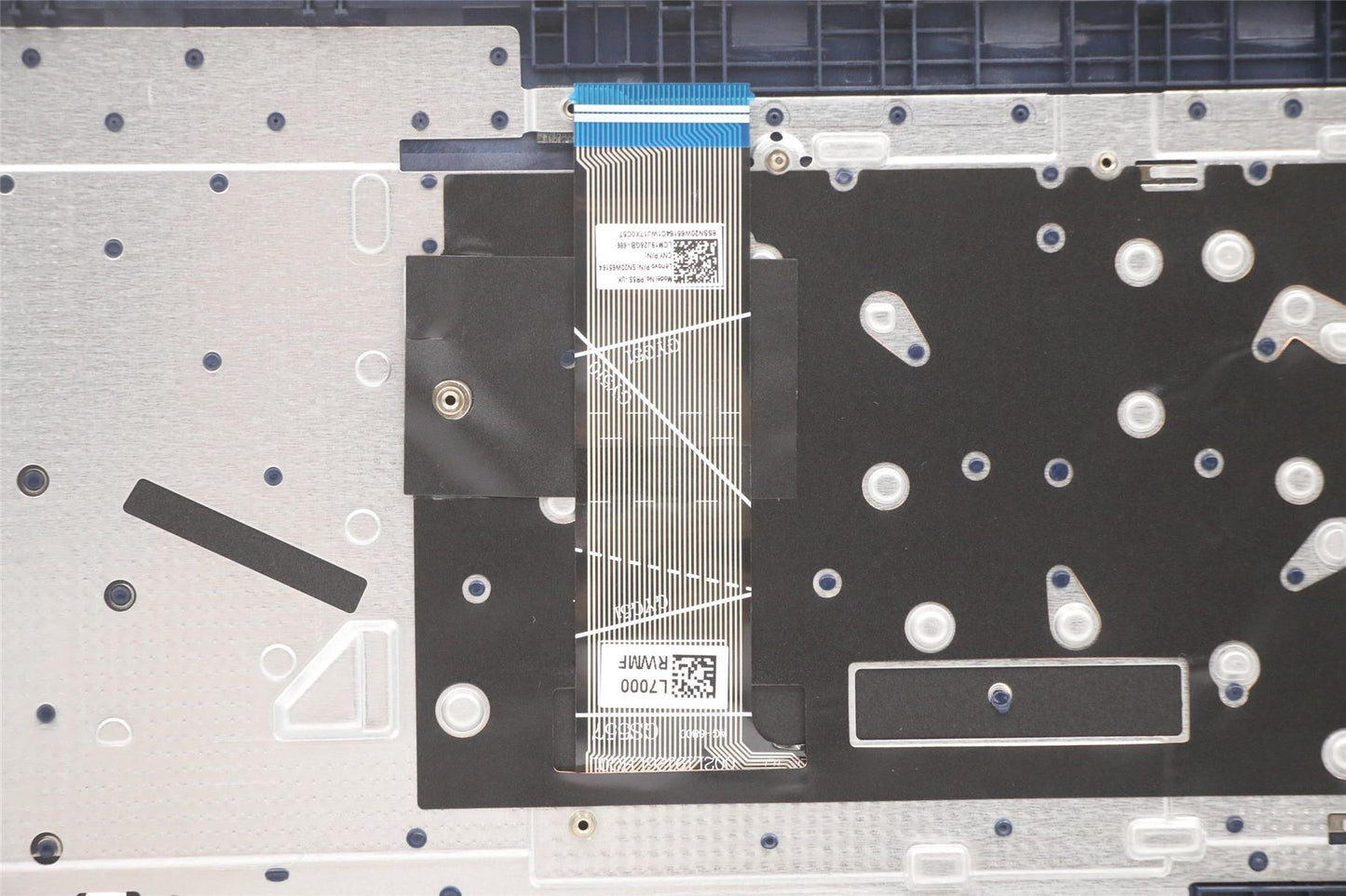 Lenovo Upper Case ASM_UKE L82H9 FP A/BUMA 5CB1B96572