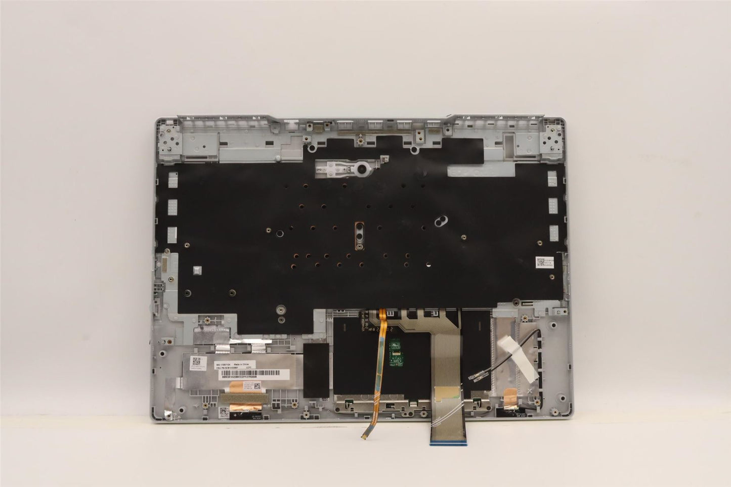 Lenovo 5 15IAH7 Palmrest Cover Touchpad Keyboard Hungarian Cloud Grey 5CB1H22867