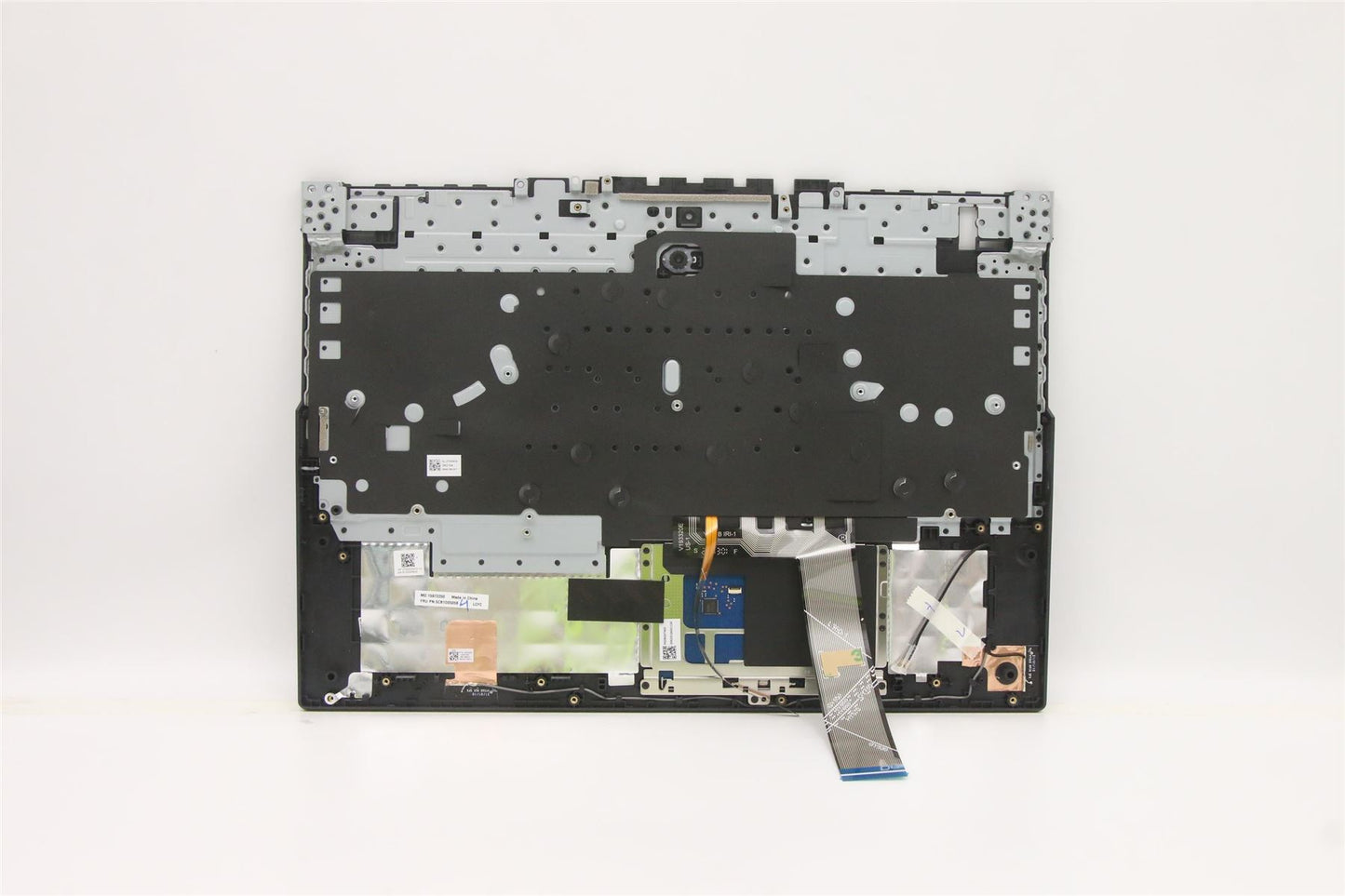 Lenovo Legion 5-15ITH6H Keyboard Palmrest Top Cover US White 5CB1D05058