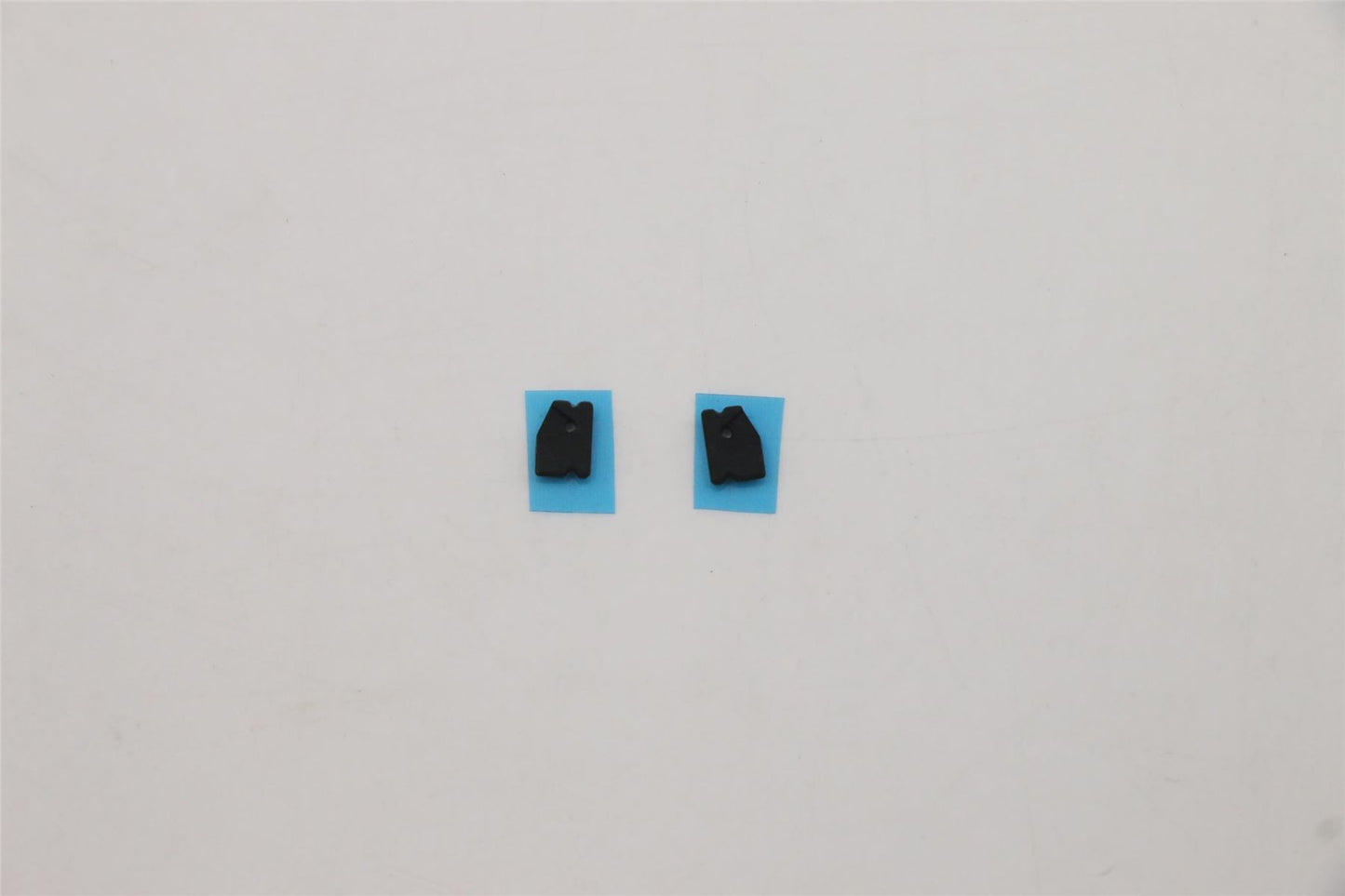 Lenovo RUBBER Mic Rubber WT 82EF R+L 5R60S37111