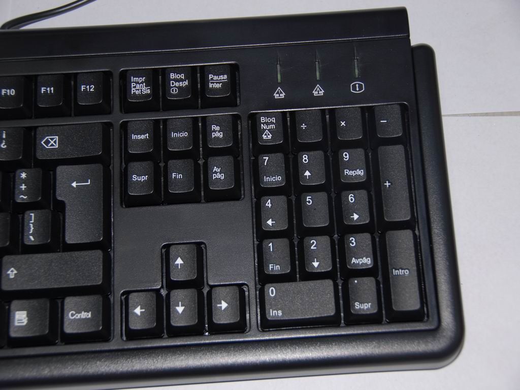 Lenovo Sunrex LXH-JME7053(LAS) PS/2 Latin American Spanish Keyboard 25008023
