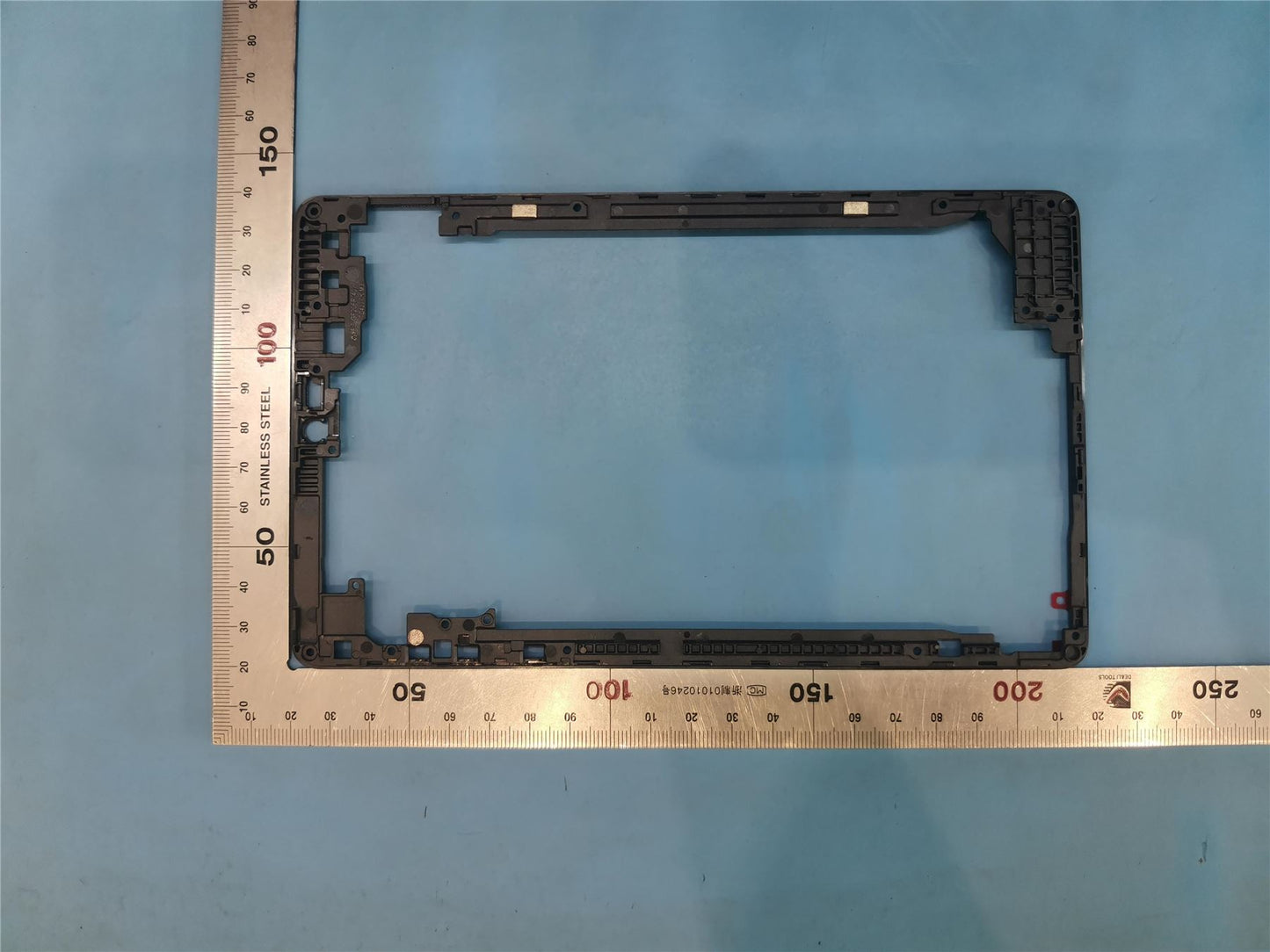 Lenovo TB300XU Middle Frame&*81801-00002 CS 5S58C22412