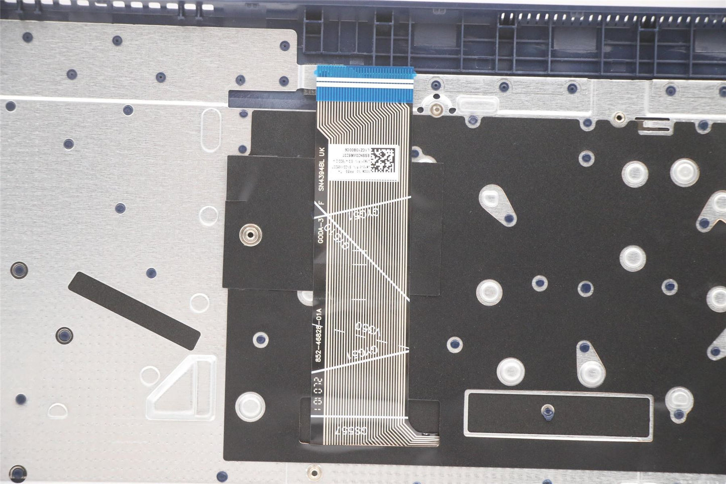 Lenovo Upper Case ASM_ITA L82H9 FP A/BUMA 5CB1B96556