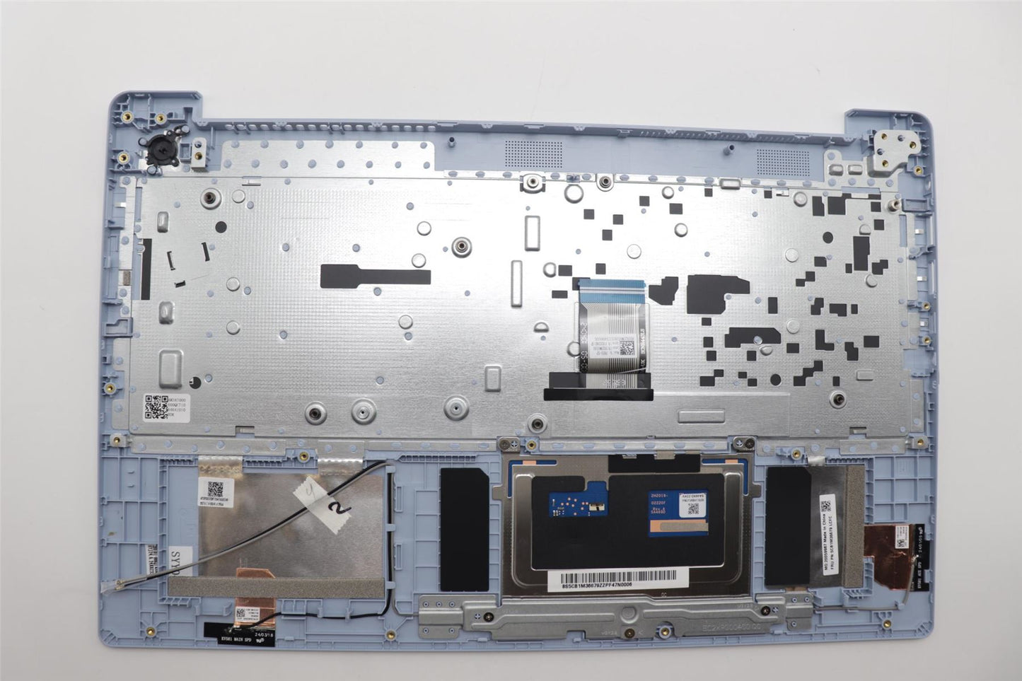Lenovo COVER Upper Case ASM_SPA L 83ERFB NBL 5CB1M36679