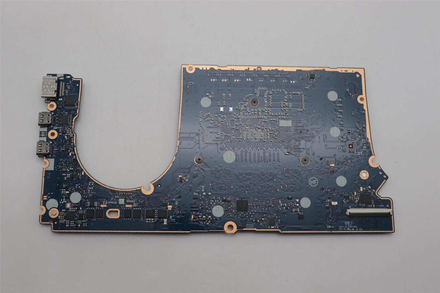 Lenovo H 83D2 ULT9_185H_UMA32G_O_NOKRM 5B21M16091