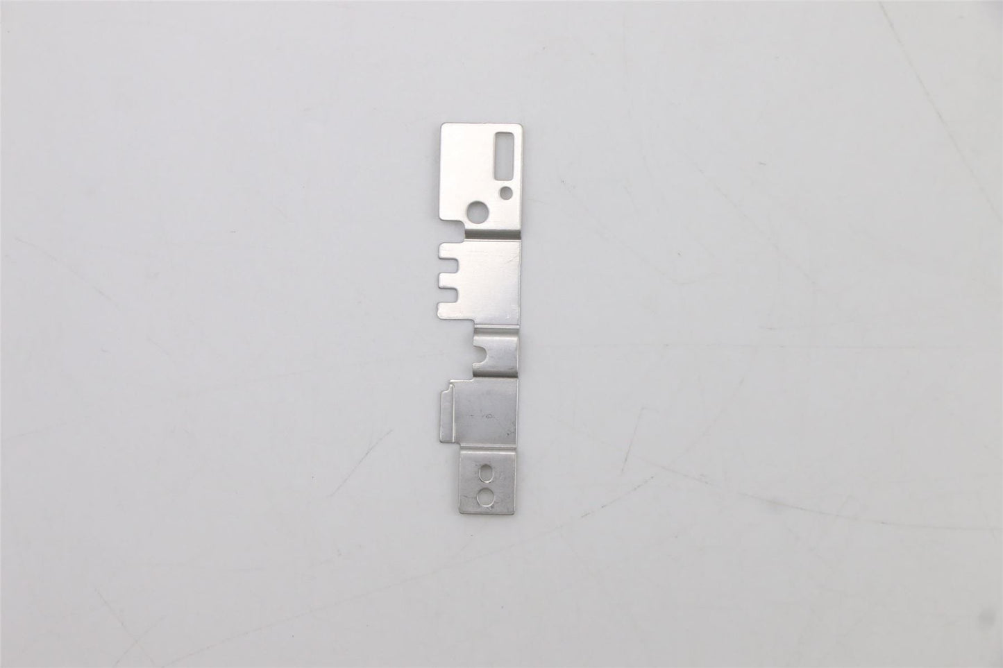 Lenovo 5B40S22026 IO Bracket R W 82E3